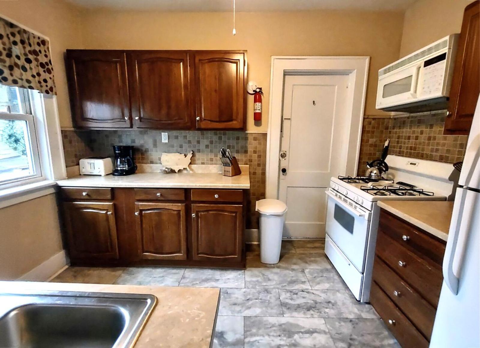 Spacious Frontier Park Apartment Erie Εξωτερικό φωτογραφία
